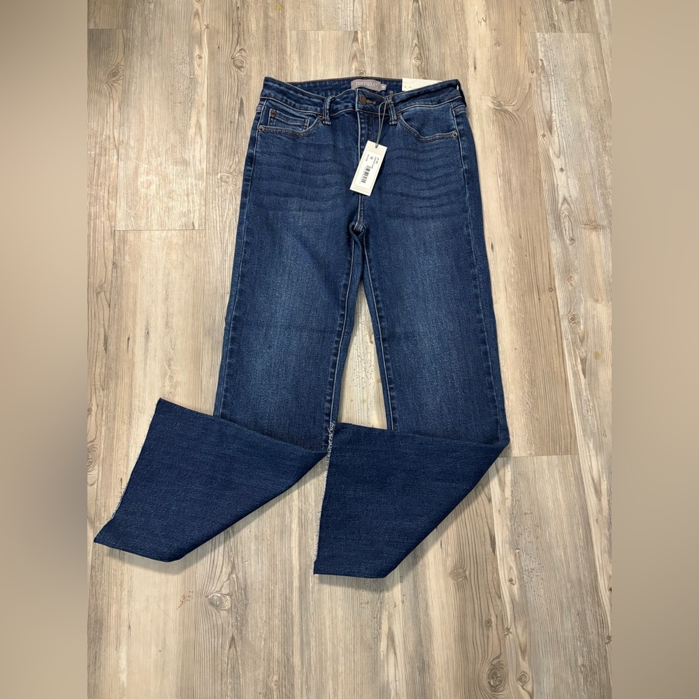 Just USA NWT High Rise Crop Flare Jeans Raw Hem Stretch Denim Size 10
